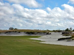Streamsong (Black) 12th Approach